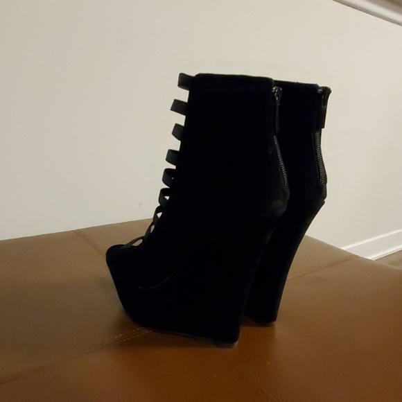 Wedges - Picture 3 of 6